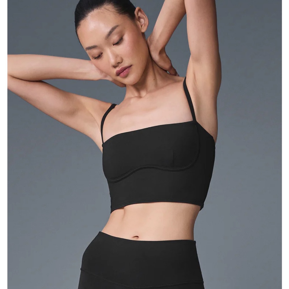 Alo yoga airbrush streamlined bra black